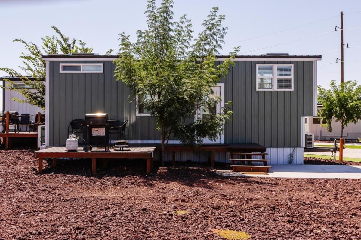 Harrington Tiny House Villa Apple Valley Exterior photo
