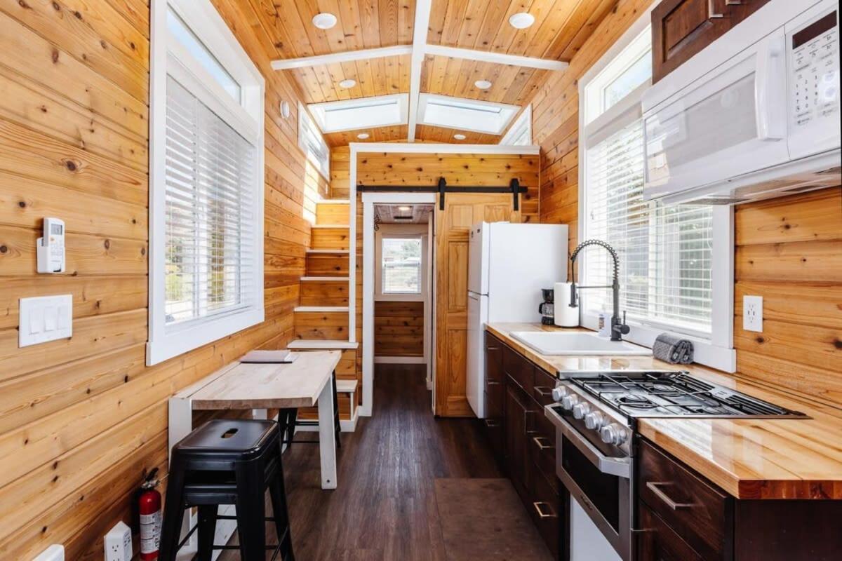 Harrington Tiny House Villa Apple Valley Exterior photo