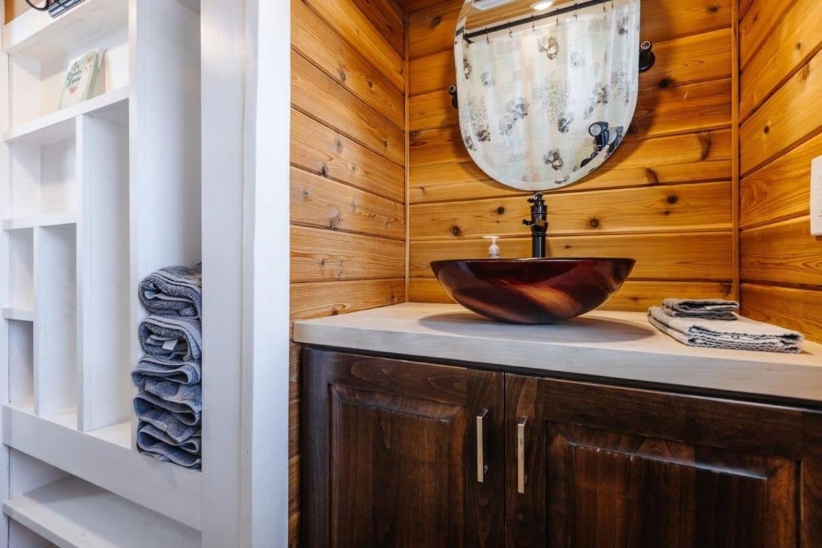Harrington Tiny House Villa Apple Valley Exterior photo