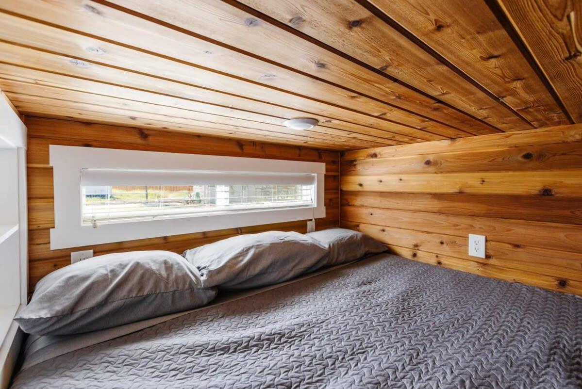 Harrington Tiny House Villa Apple Valley Exterior photo